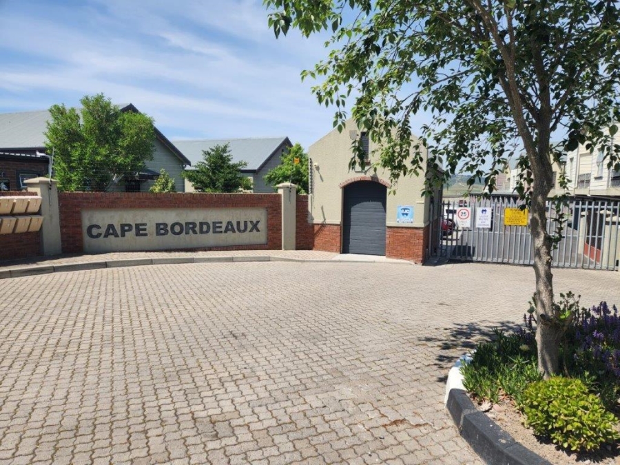 2 Bedroom Property for Sale in Brackenfell South Western Cape